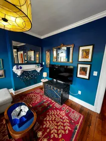 The Grand Delphey: Downtown Artist Retreat - Image 4