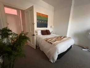 Charming 1860s Shophouse Retreat - Image 4