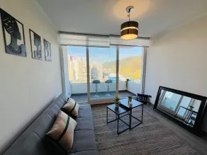 Spacious and modern 1D1B apartment with an unbeatable view - Image 5