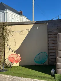 Cozy house with private courtyard – near the train station - Image 4
