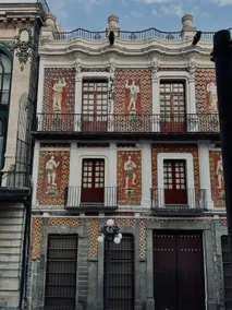 Balcony Views: Dollhouse & French Bldg. - Image 5