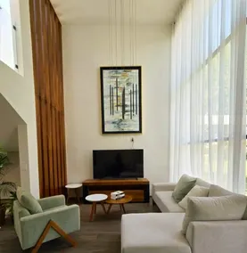 Casa Olivo · Double height, garden and modern design - Image 4