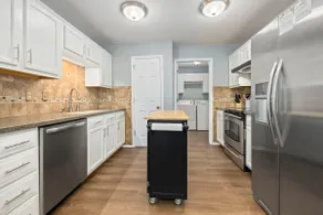 Cozy Home in Beautiful Bentonville! - Image 4