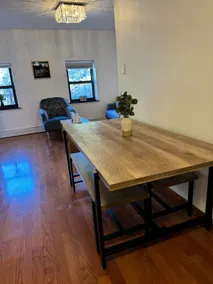 Amazing 3 bedroom apt + private patio - Image 4