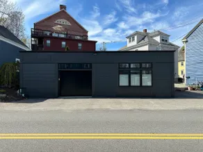 Bright & Modern in Historic North End | Parking - Image 5
