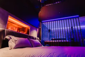 Love Room with King Size Bed and Spa - Image 5