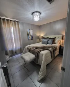 Newly Furnished Modern Haven - Image 5