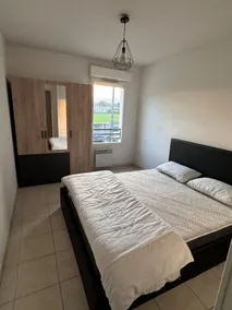 Apartment, secure residence - Image 5