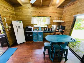 Castro Cabin 3｜Bay - Image 4