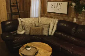 Glamping Family Cabin near Illinois River - Image 3