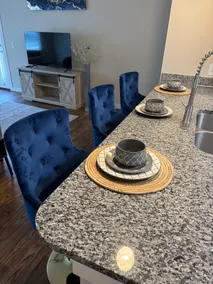 Luxury 2BR/2BA w Pool, Gym & Balcony Near Ft. Hood - Image 4