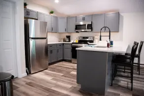 1 Bdr Oasis|10 mile to UCONN|500mbs|W/D|Dishwasher - Image 2