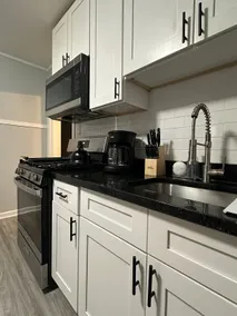 2 bedroom• 3 beds • 1 bath Apartment in Berwyn - Image 2