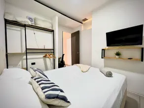 Apartment in Prado, 2 bedrooms + 1 bathroom, very comfortable and central - Image 2