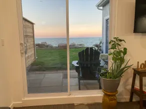 Lake Erie Guesthouse w/ king size bed - Image 3