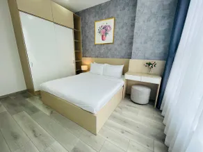 2BR The Peak Midtown M8 - Image 4