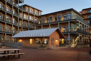 Rooftop Studio- Courtyard View - Image 2