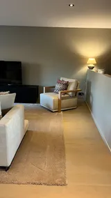 Spacious modern loft - Image 5
