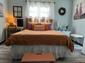 Dock Holiday lakefront retreat | kayaks • sleeps 7 - Image 2