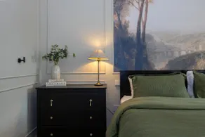Luxury Spacious 3-Bed City Oasis Just 10 Mins from Centre with Free Parking - Image 4
