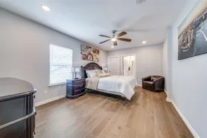 3 bedroom /3 bathroom king suite close to Pearl/DT - Image 4