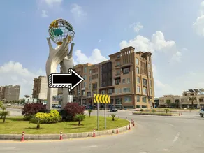 Luxzam Serenity: Self Check-in 1 BHK in Bahria. - Image 4
