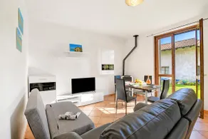 La Casa In Campagna: Rustic Retreat 800m from the Lake - Happy Rentals - Image 3