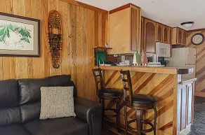 SR 72: 2BR townhome oasis. Dogs allowed! - Image 3
