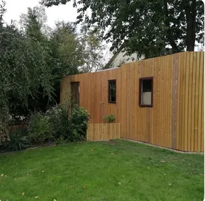 The Lodge 2B/R with hot tub - Image 3