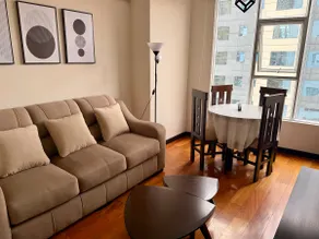 Super Central, Cozy & Fully Equipped Apartment - Image 2