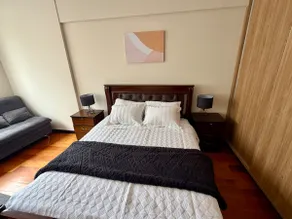 Super Central, Cozy & Fully Equipped Apartment - Image 4
