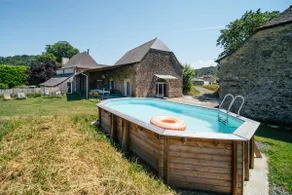 4-star cottage with private Jacuzzi and swimming pool - Image 2