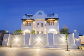 Maple Roots Villa -Luxury 4BHK with Pool, Garden - Image 2