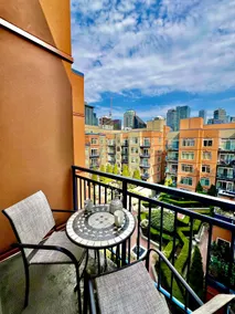 Seattle Prime Belltown Penthouse- Parking/Pool/Gym - Image 3
