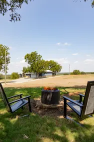 Red Barn House with OK Views - Image 3