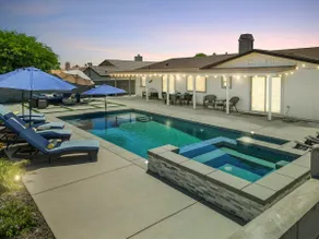 Desert Escape: HeatedPool&Spa+Putting Green+Games - Image 2