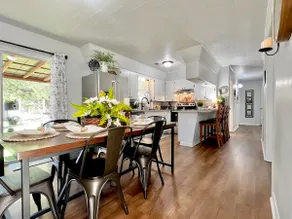 Newly Renovated Home - Sleeps 10 - Image 4