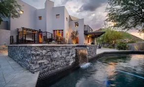 Phoenix Sunset Oasis W/king bed, heated spa & pool - Image 5