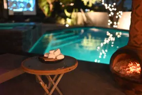 Phoenix Sunset Oasis W/king bed, heated spa & pool - Image 4
