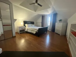 Charming Cape Home, Close to All - Image 5