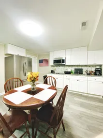 Gorgeous and Lovely Home - Image 4
