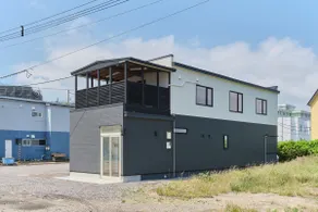 Overlooking Hakodate's mountains and sea from here; villa with terrace; maximum capacity of 8 guests - Image 5