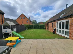 Oak Barn-ideal for Nec,Hs2,BHX,family gatherings - Image 5