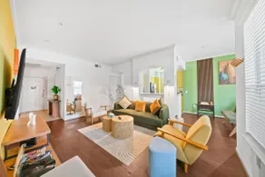 Sunny Spacey 2Bedrooms 3Beds 2Bath by theGalleria - Image 2