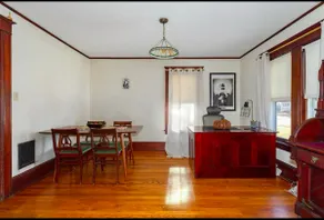 Charming 1925 Craftsman Home - Image 4