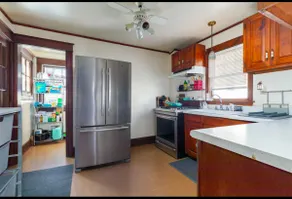 Charming 1925 Craftsman Home - Image 3