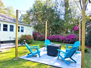 Charming Cozy Cottage w 2.5 Baths Near Downtown NB - Image 3