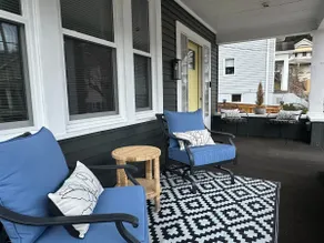 The Fern-A Boutique Stay In the heart of Wheeling - Image 3
