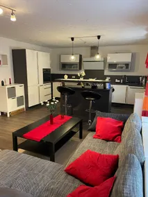 Modern first floor apartment - Image 5