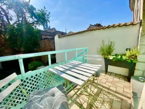 The balcony apartment in the center - Image 2